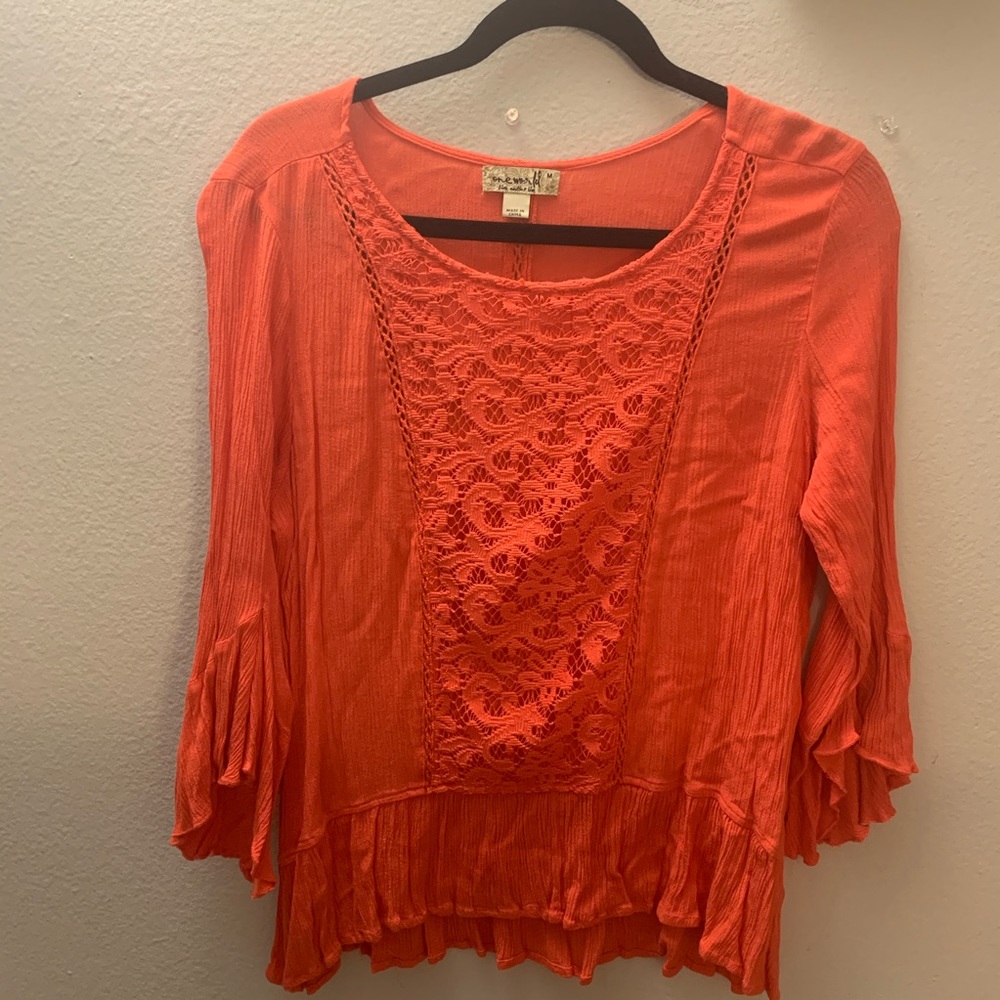 🎈One World Women Top
